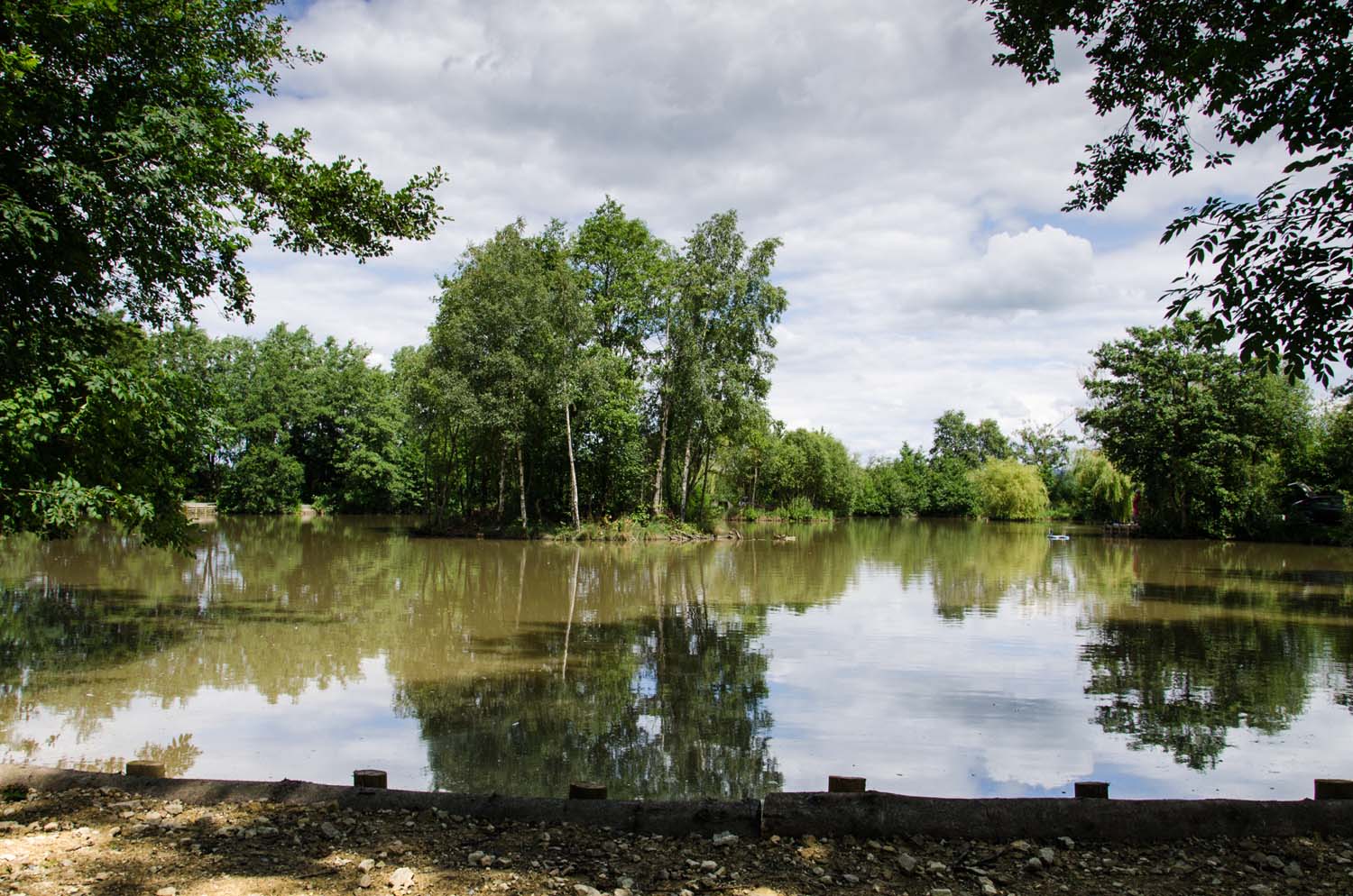 The Oaks Lakes Coarse Fishing with Caravan Park