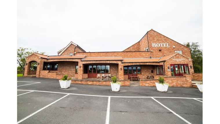 White Horse Lodge Hotel