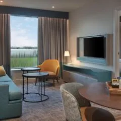 Staybridge Suites London Heathrow - Bath Road by IHG, UK Gateways, Yorkshire