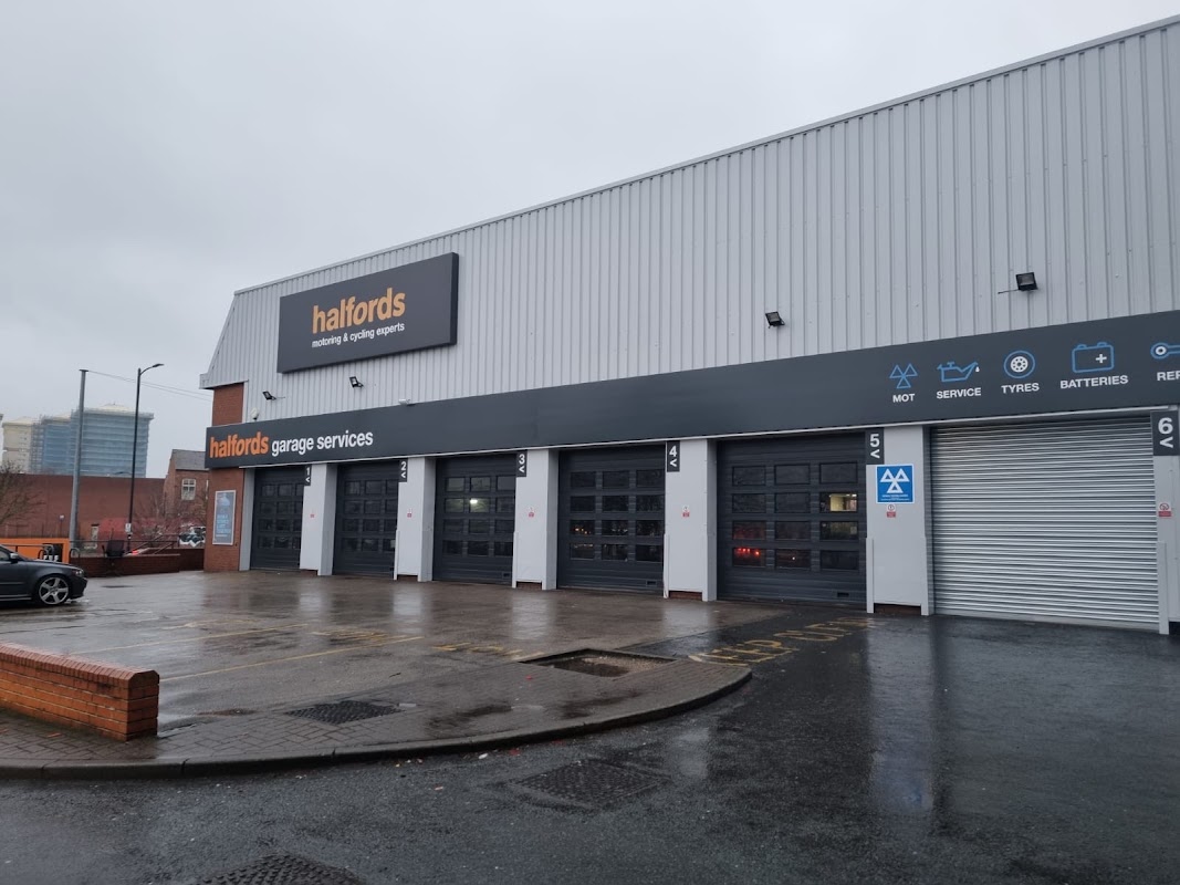 Halfords Garage Services Wakefield - Garages in wakefield