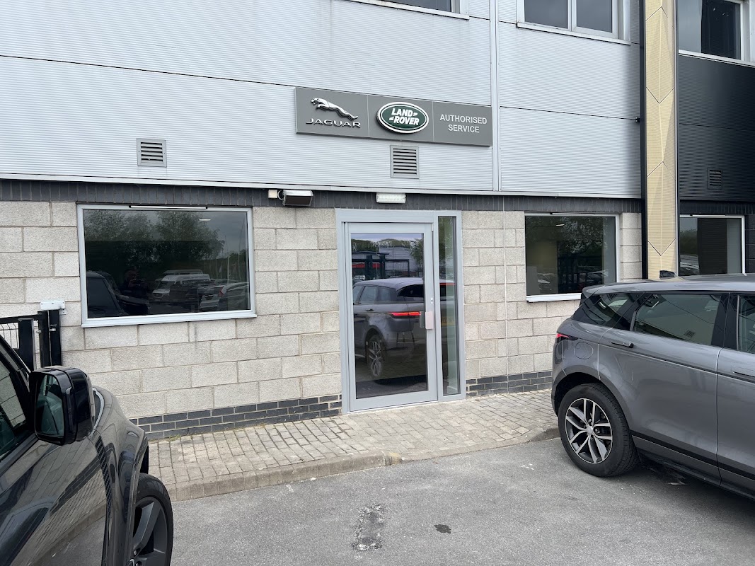 Sytner Land Rover Service Centre Wakefield