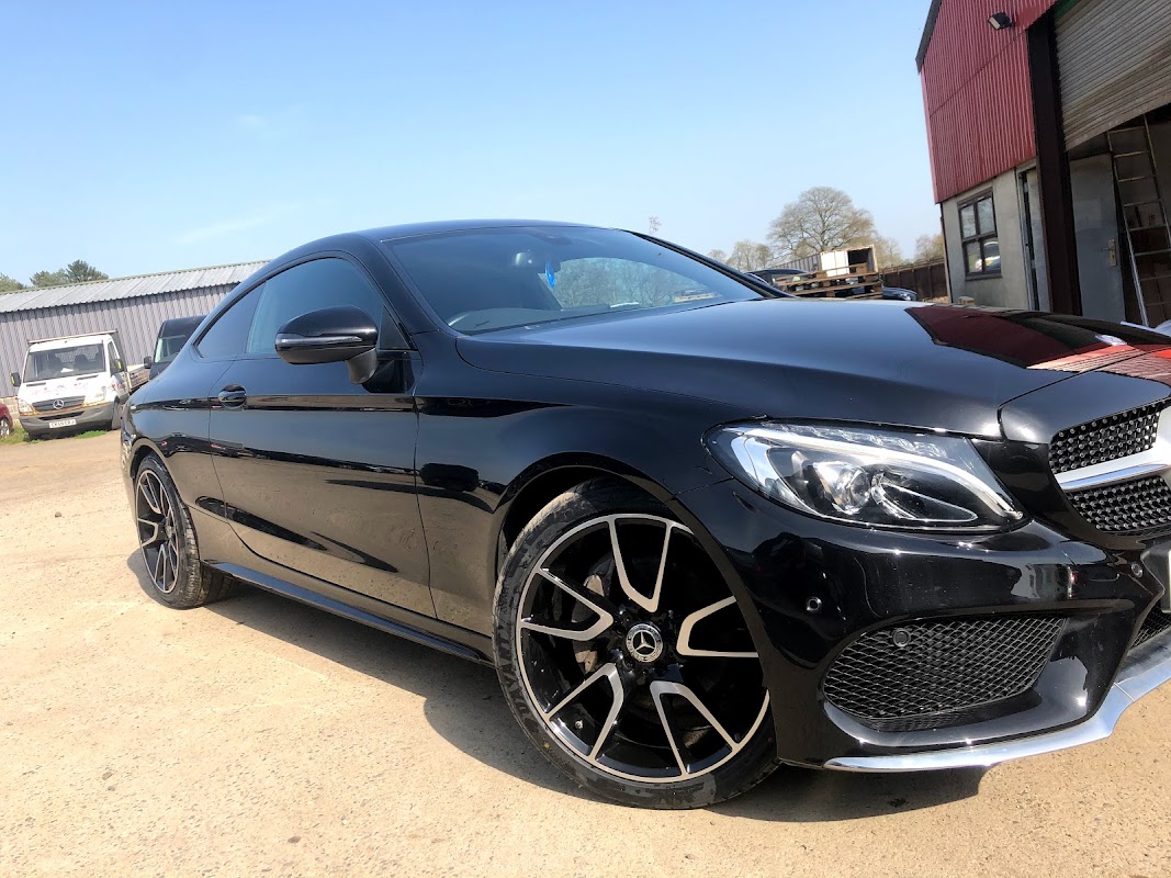 JS Customs ltd (accident repair)