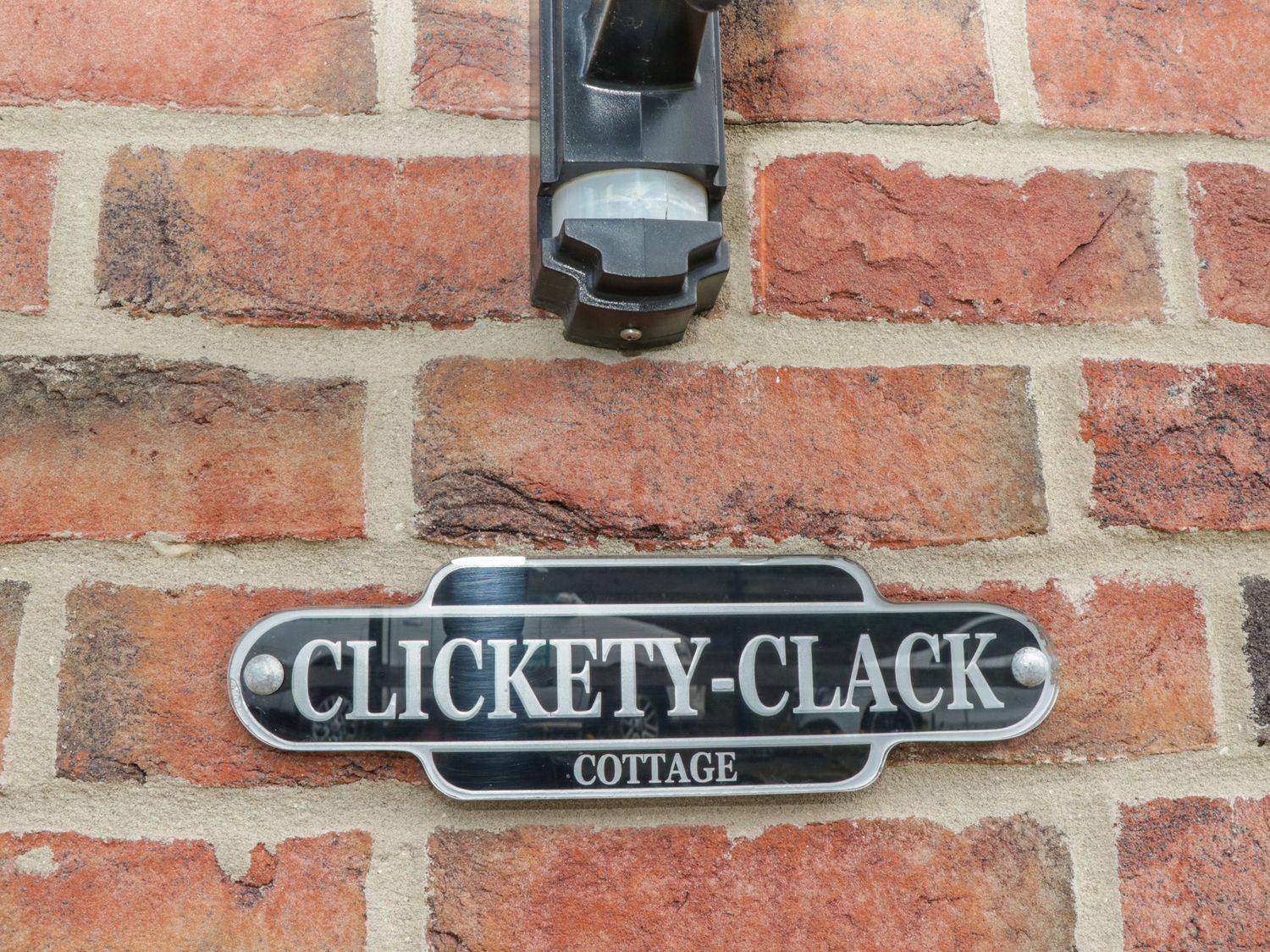 Clickety-Clack Cottage — photo 2