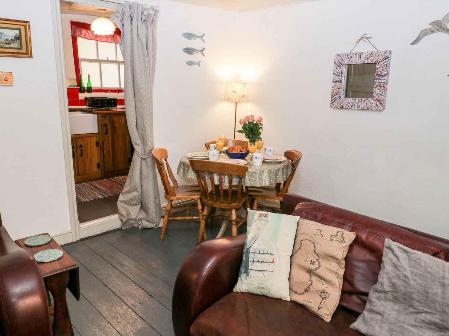 Inglenook Cottage — photo 8