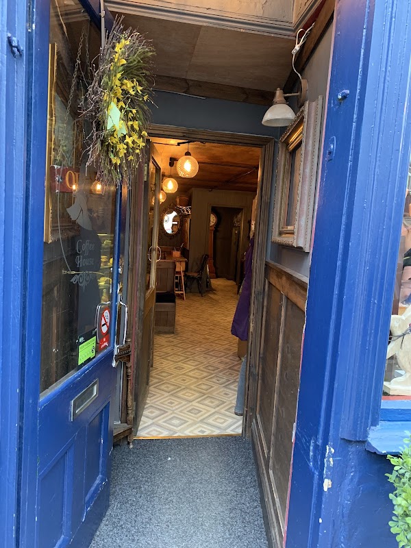 Sherlocks Coffee Shop