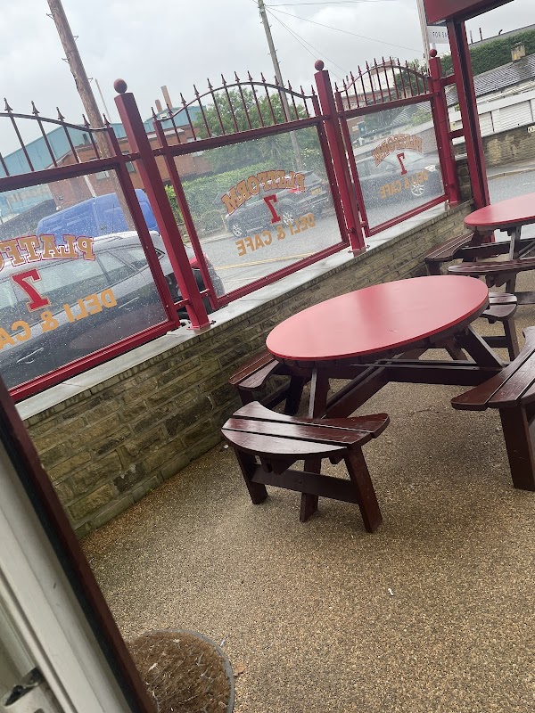 Station 7 Deli
