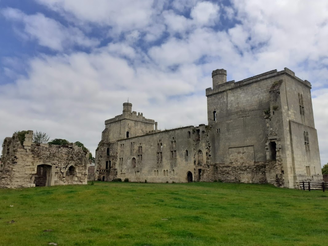 Wressle Castle