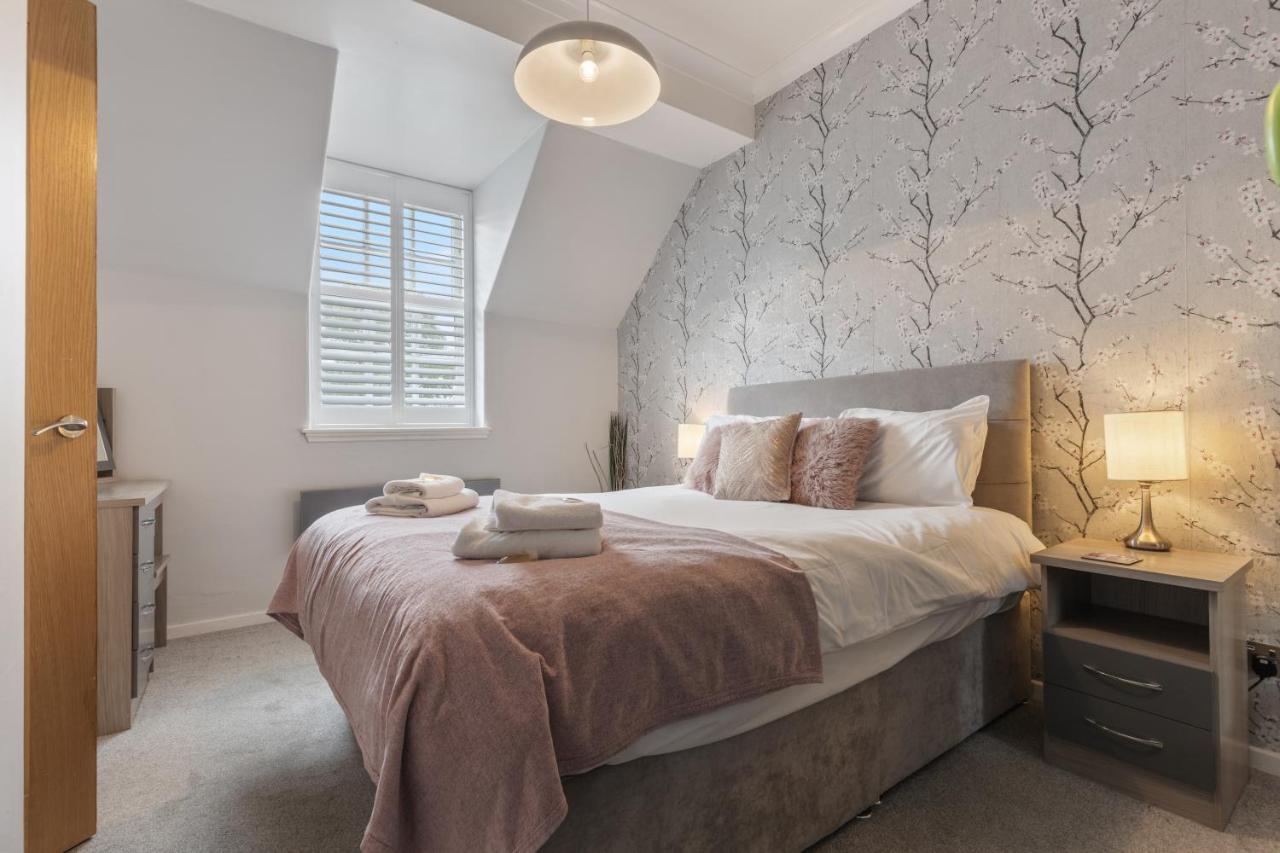 14 Feversham House Stylish 1-Bed Apartment with York Minster Views - Pass The Keys — photo 7