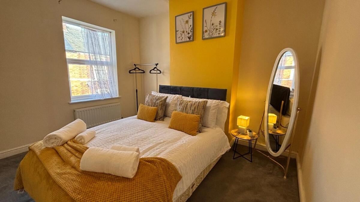 2 BD House, near City Center — photo 2