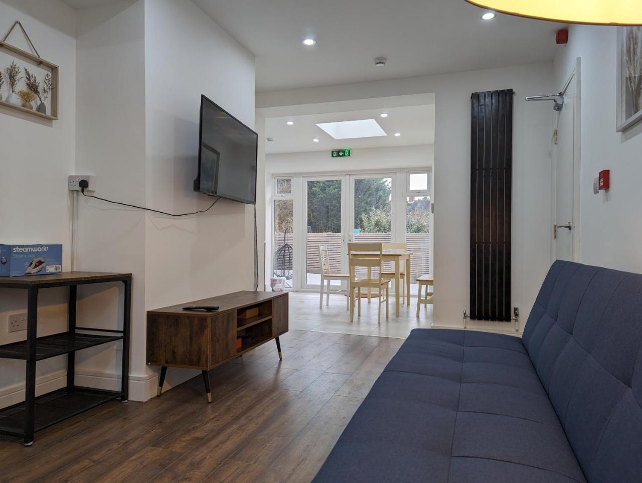 2 Ensuite Bedroom House Near Centre Free Parking — photo 5