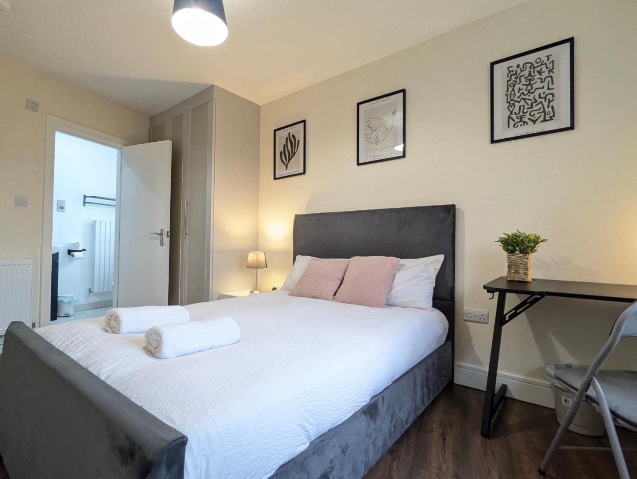 2 Ensuite Bedroom House Near Centre Free Parking — photo 7
