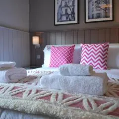 2BR-Free parking-Private patio — photo 10