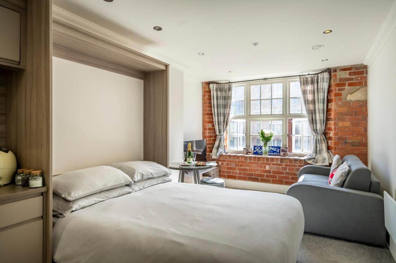 35 Cocoa Suites (parking included!) — photo 2
