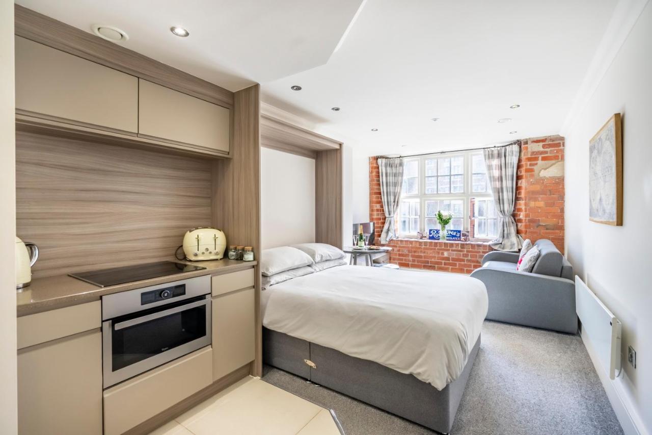 35 Cocoa Suites (parking included!) — photo 4