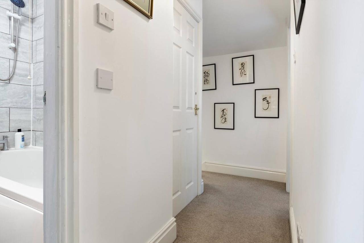 4 35 Fossgate Cosy Central 2-Bed Home Right in the Heart of York - Pass the Keys — photo 3