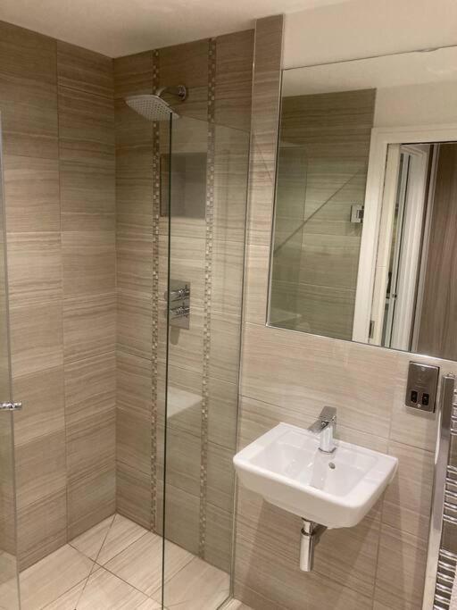 48 Cocoa Suites, York City Centre — photo 7