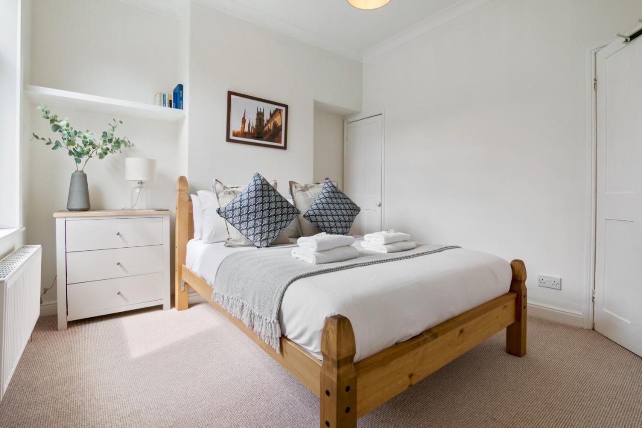 5 Nelson Street Stylish 2-Bed York Home Near the City Centre - Pass the Keys — photo 2