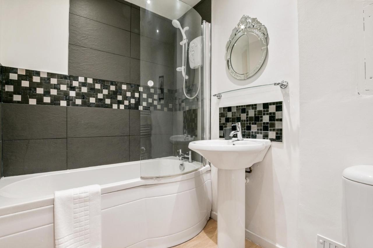 5 St Georges House Lovely 1-Bed Apartment Right in the Heart of York Pass the Keys — photo 3