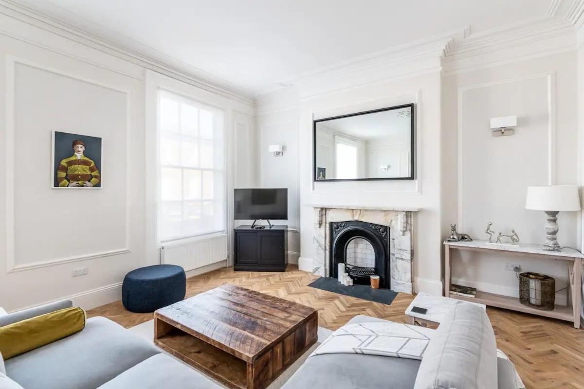 59 Blossom Street Luxurious, Central Duplex in York with Parking - Pass the Keys, York, Yorkshire