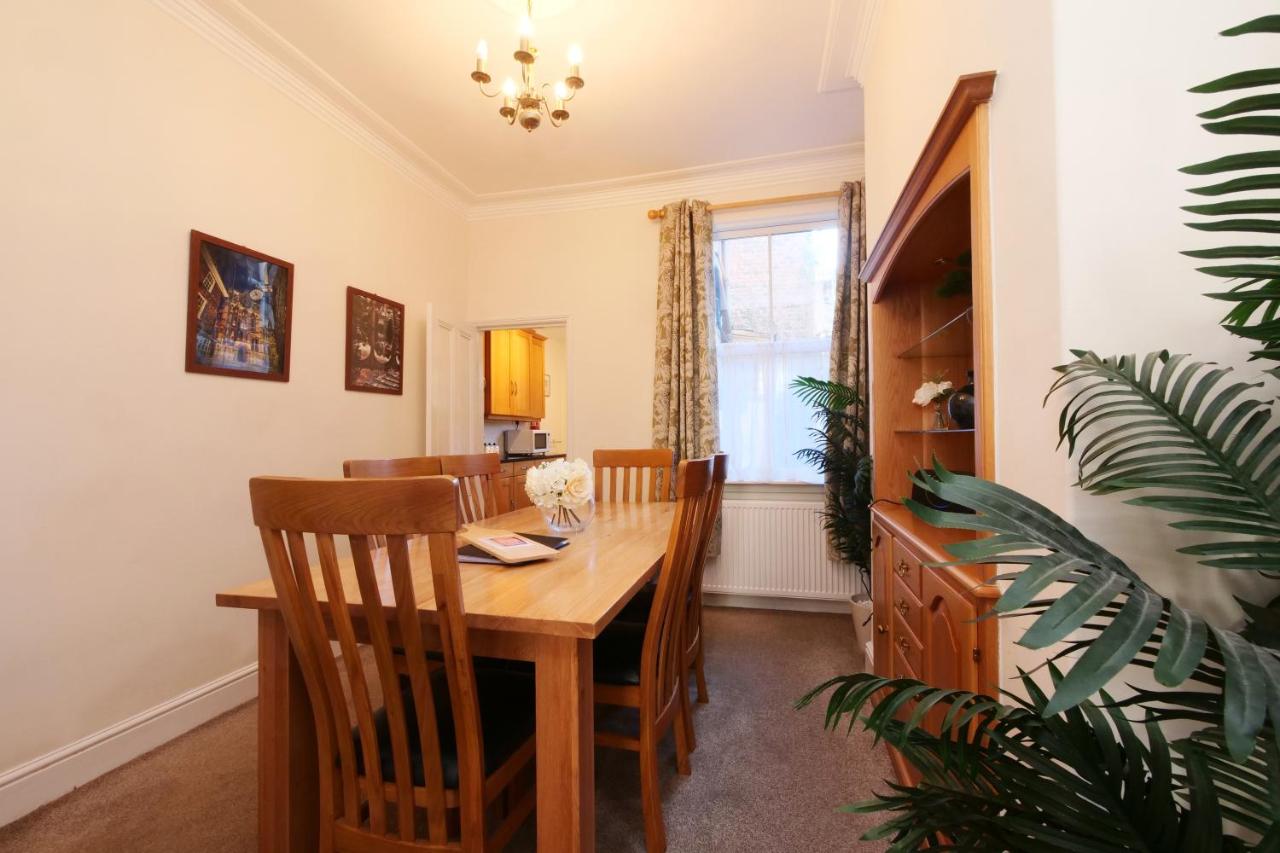 59 Moss Green - Close to the city centre — photo 4