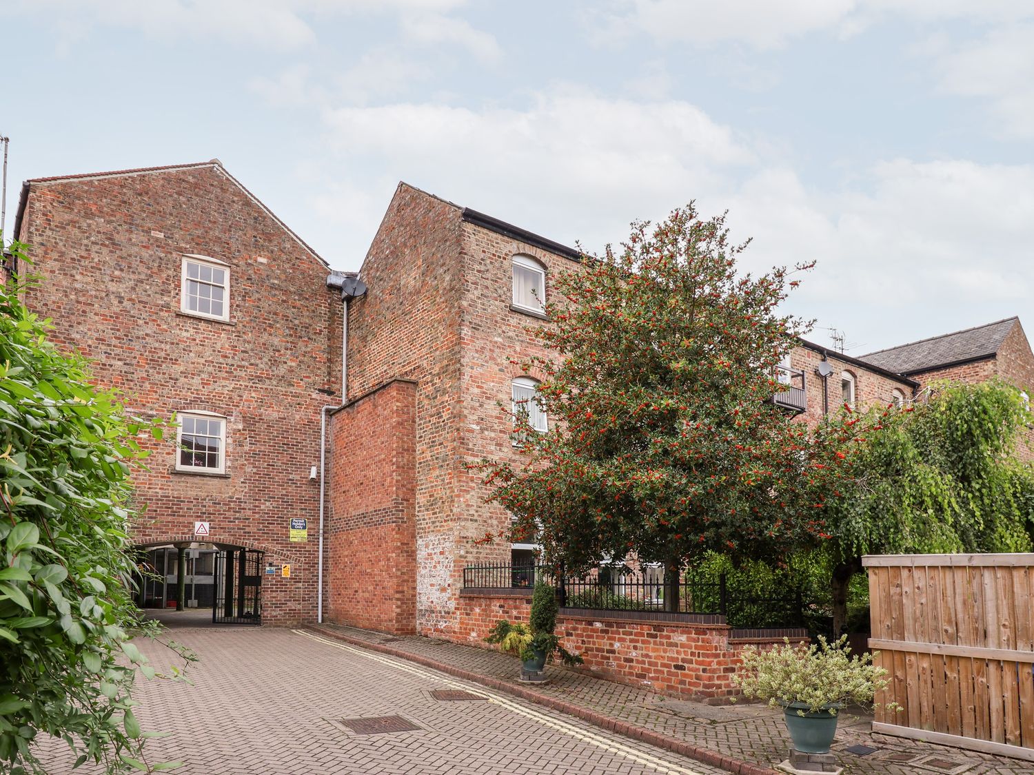 6 Granary Court, York, Yorkshire