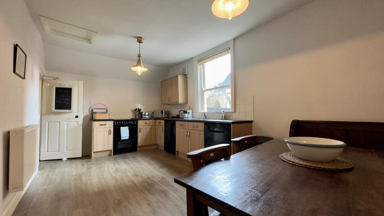 87 Micklegate · 87 Micklegate, YORK — photo 4