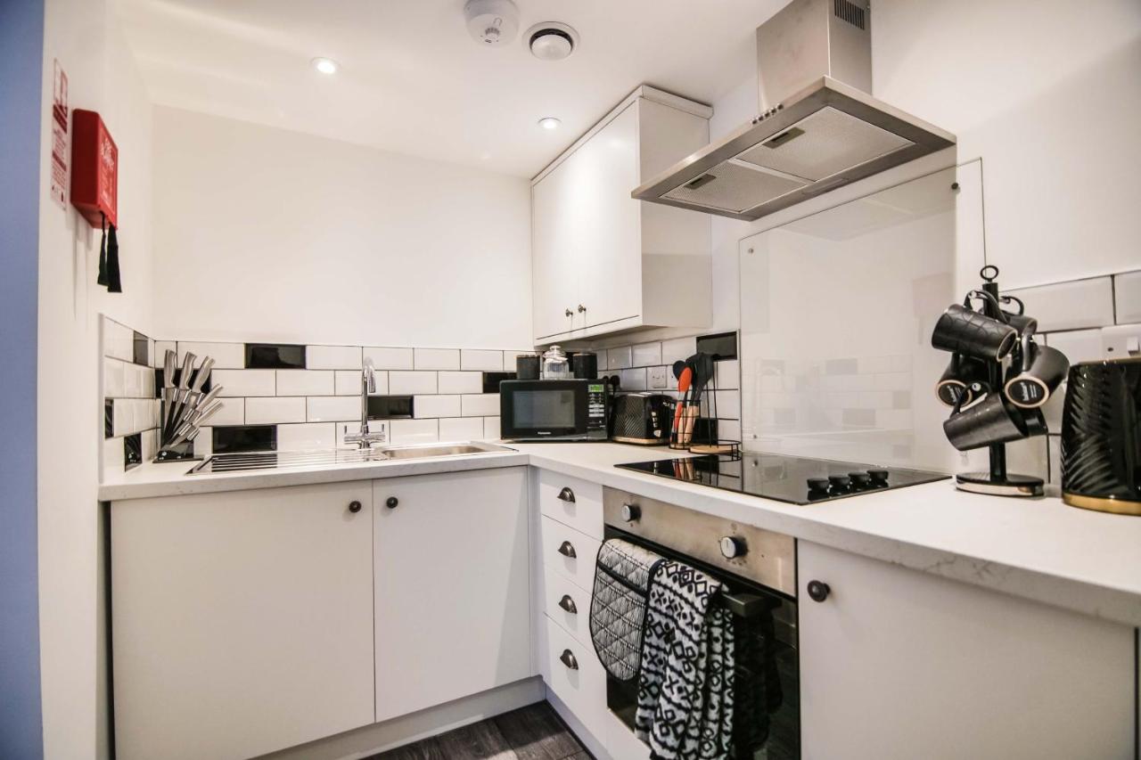 Apartment 1 - The Crescent — photo 8