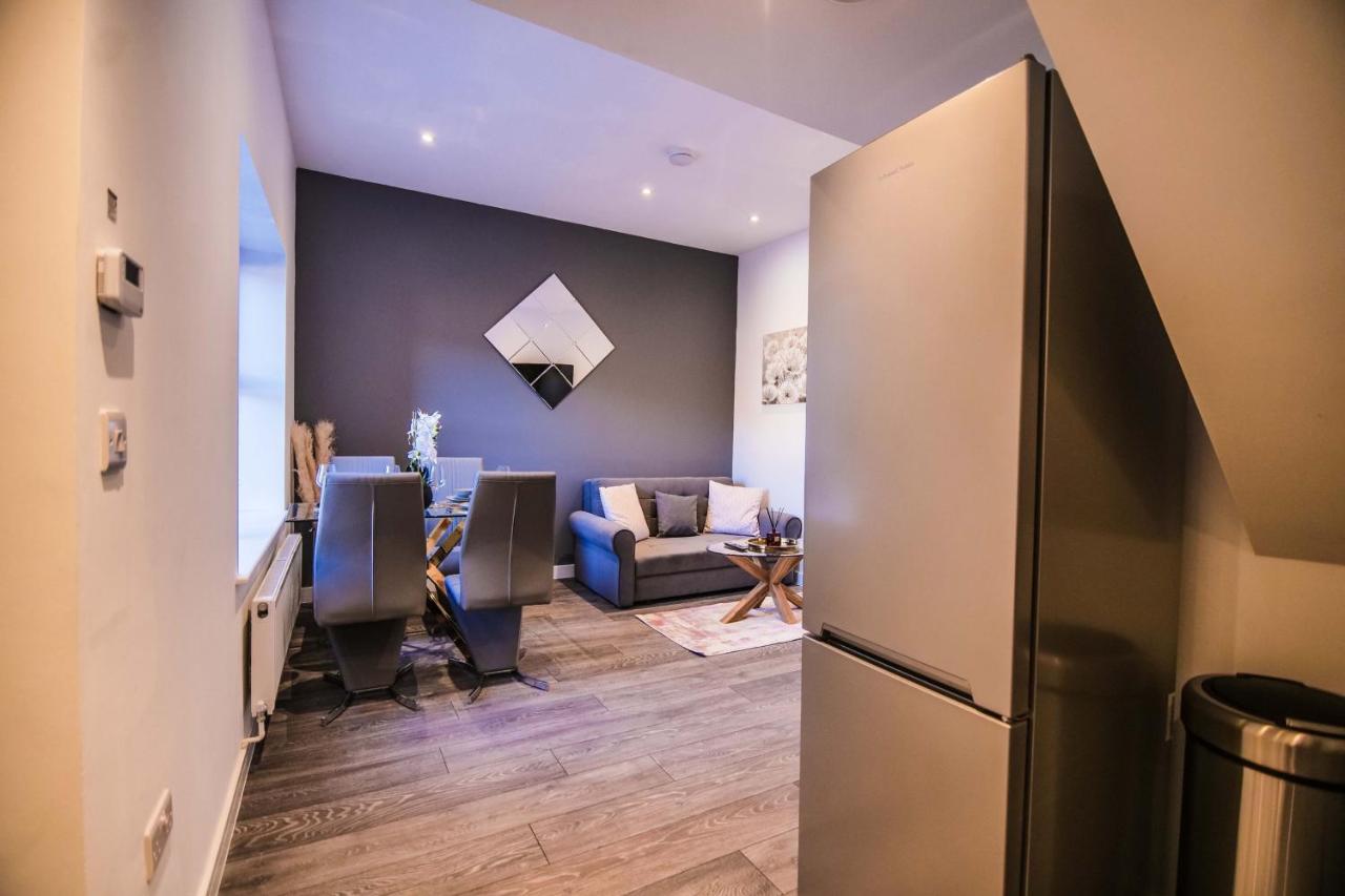 Apartment 2 - The Crescent — photo 4
