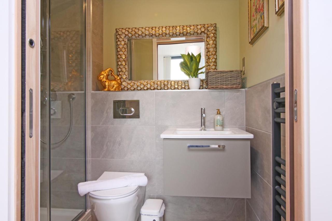 Apartment 59 York — photo 3