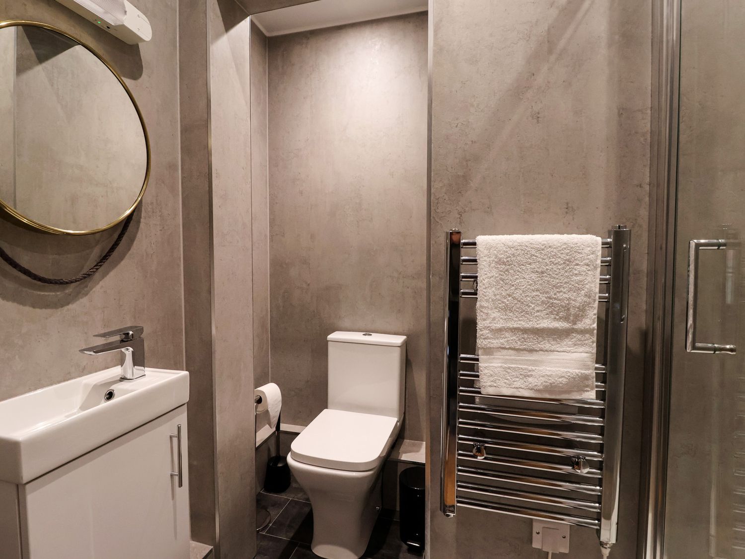 Apartment 9 — photo 7