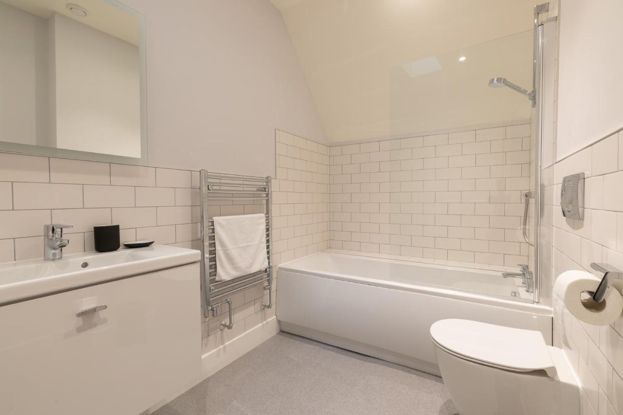 Apt 2, 71 Micklegate, YORK — photo 3