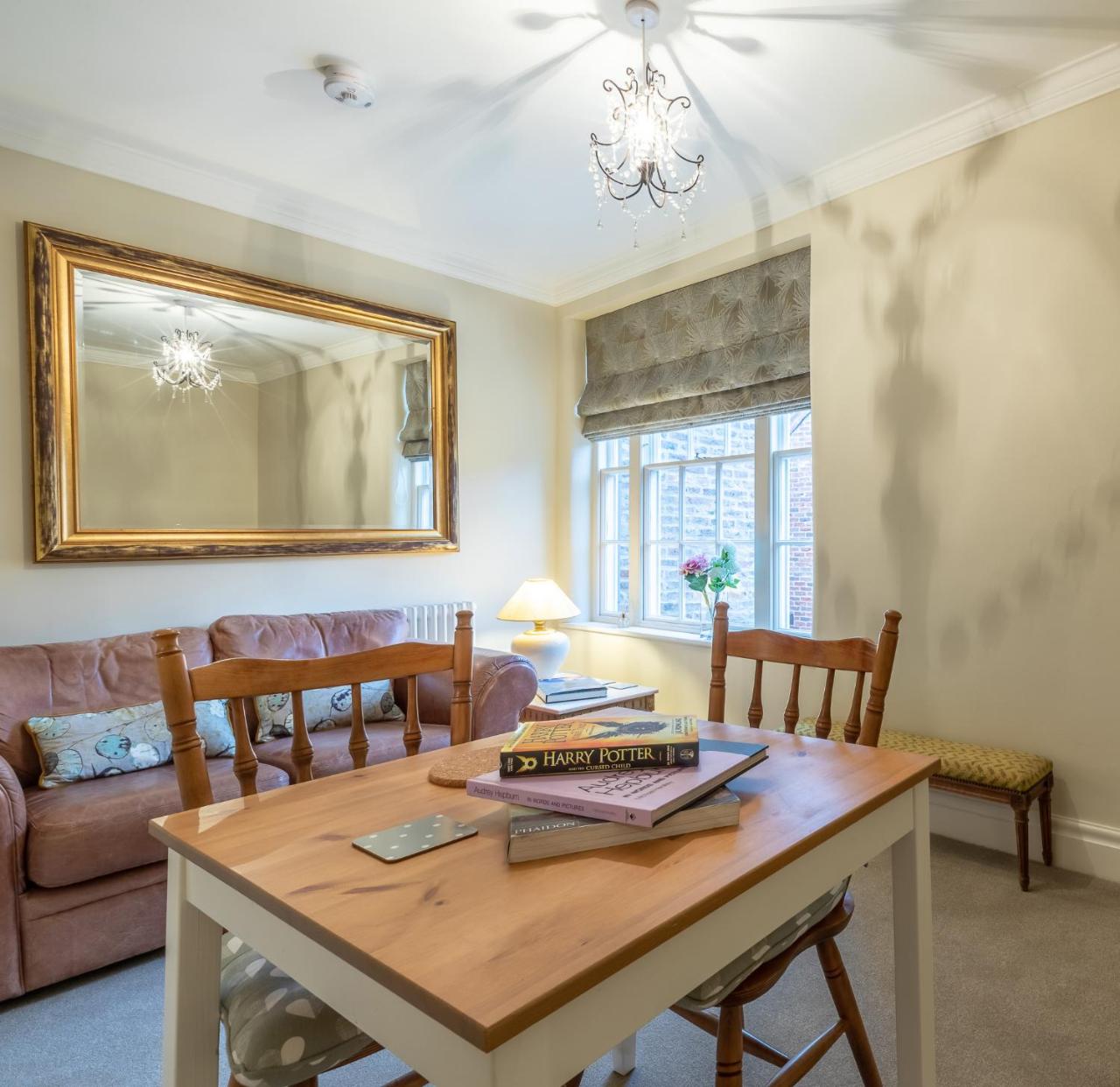 Apt 2, 71 Micklegate, YORK — photo 4