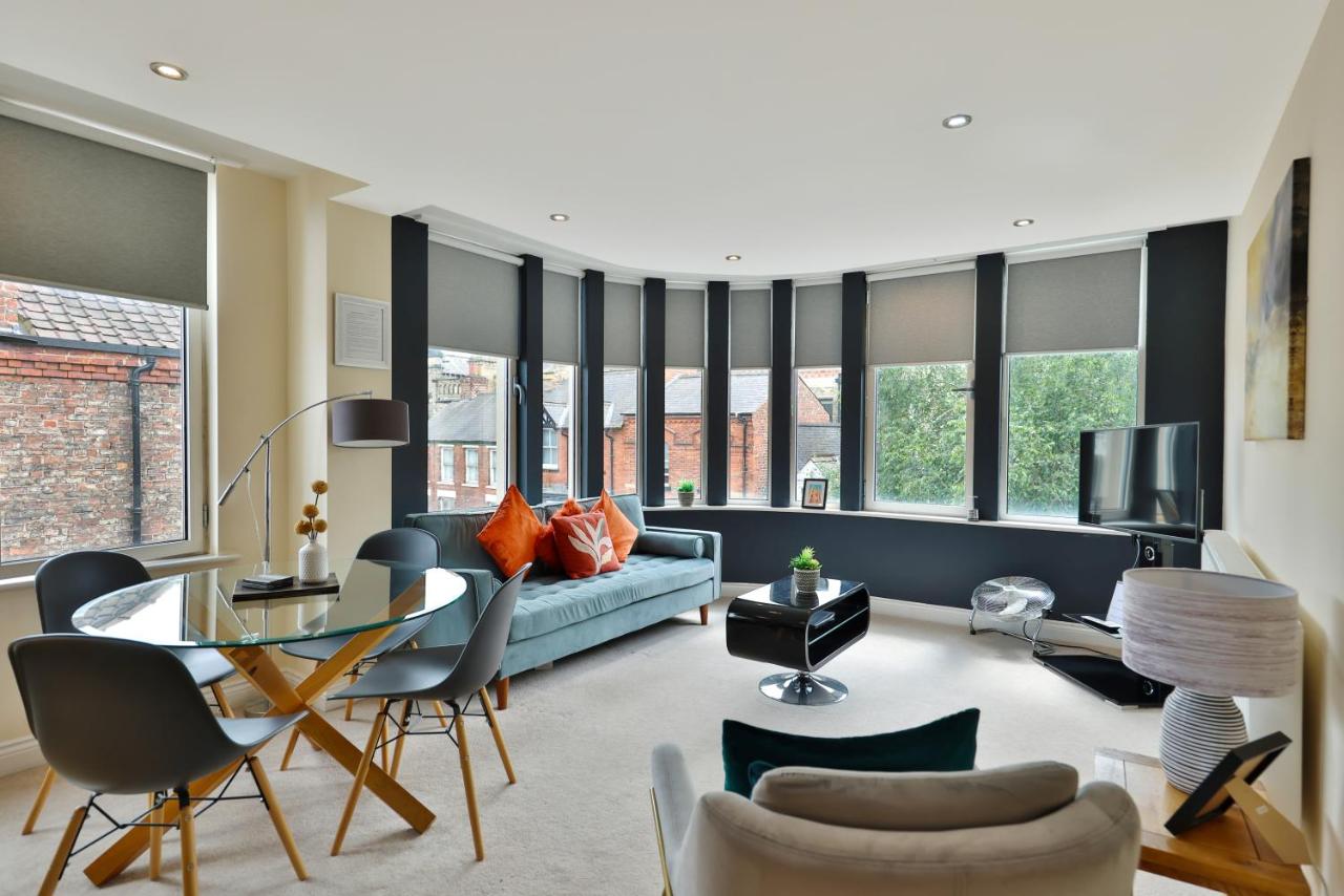 Aspire - 2 bed, parking, 3 minute walk to minster, York, Yorkshire