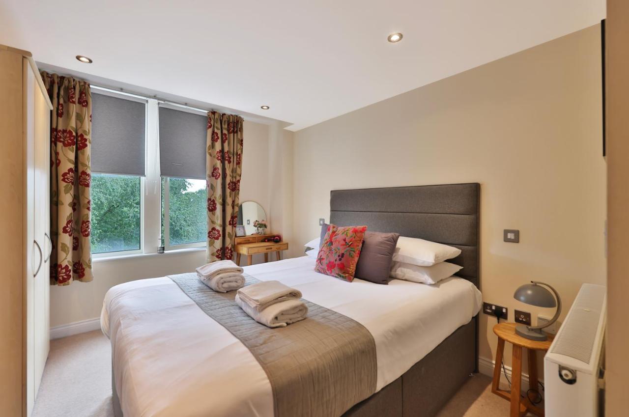 Aspire - 2 bed, parking, 3 minute walk to minster — photo 7