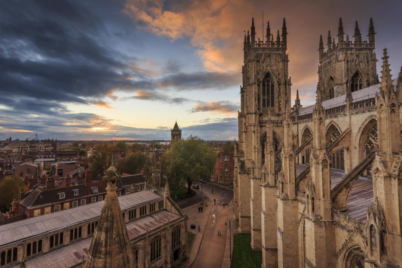 Beautiful York Period Property Pass the Keys, York, Yorkshire