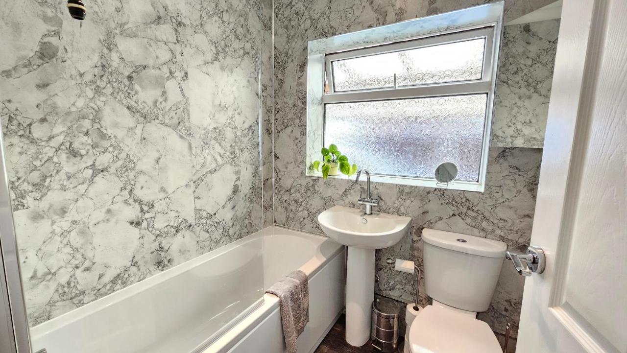 Beckside - Dog friendly one bed home — photo 3