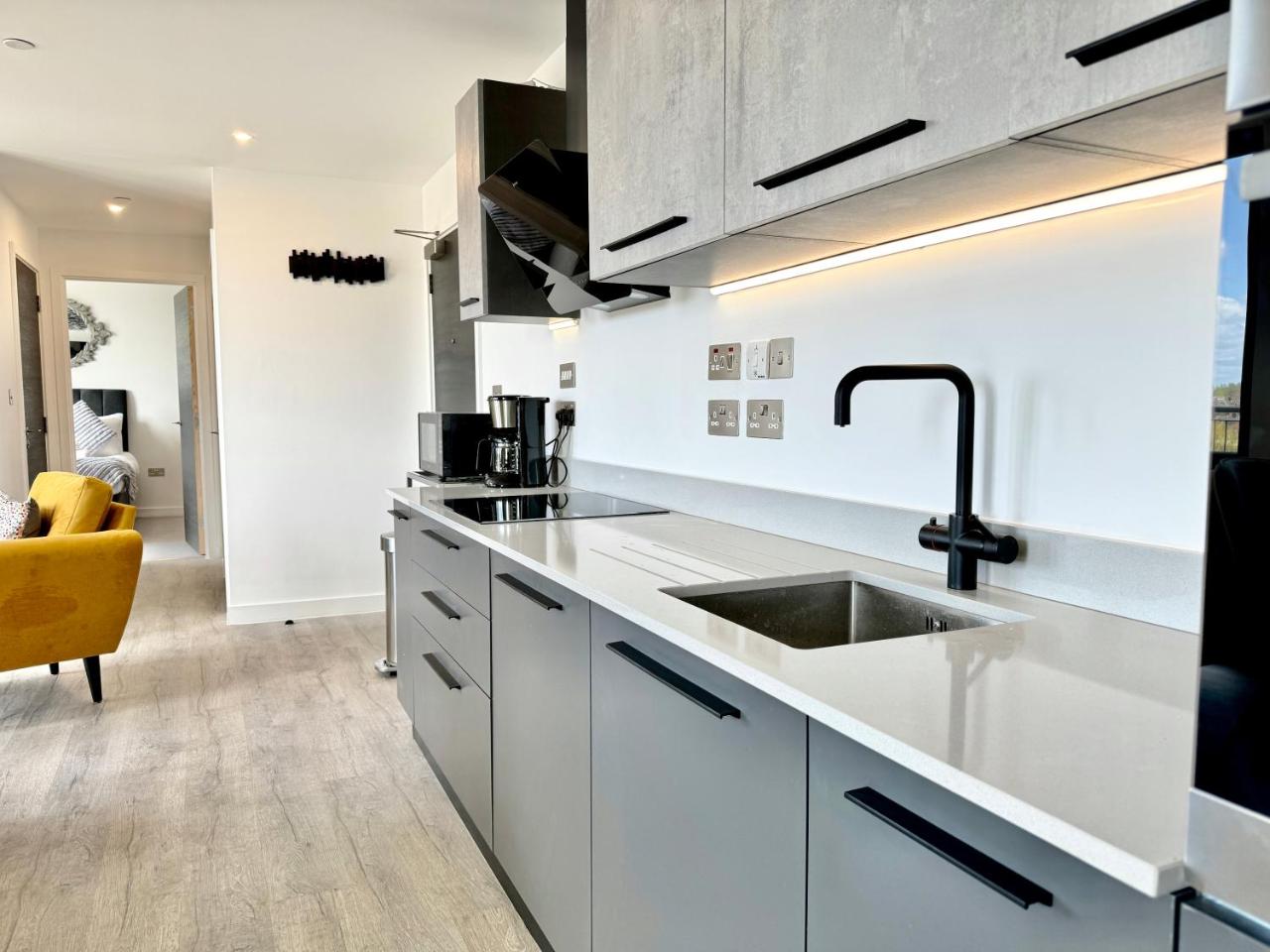 Carillon Apartment 60 York with Free Secure Parking — photo 4