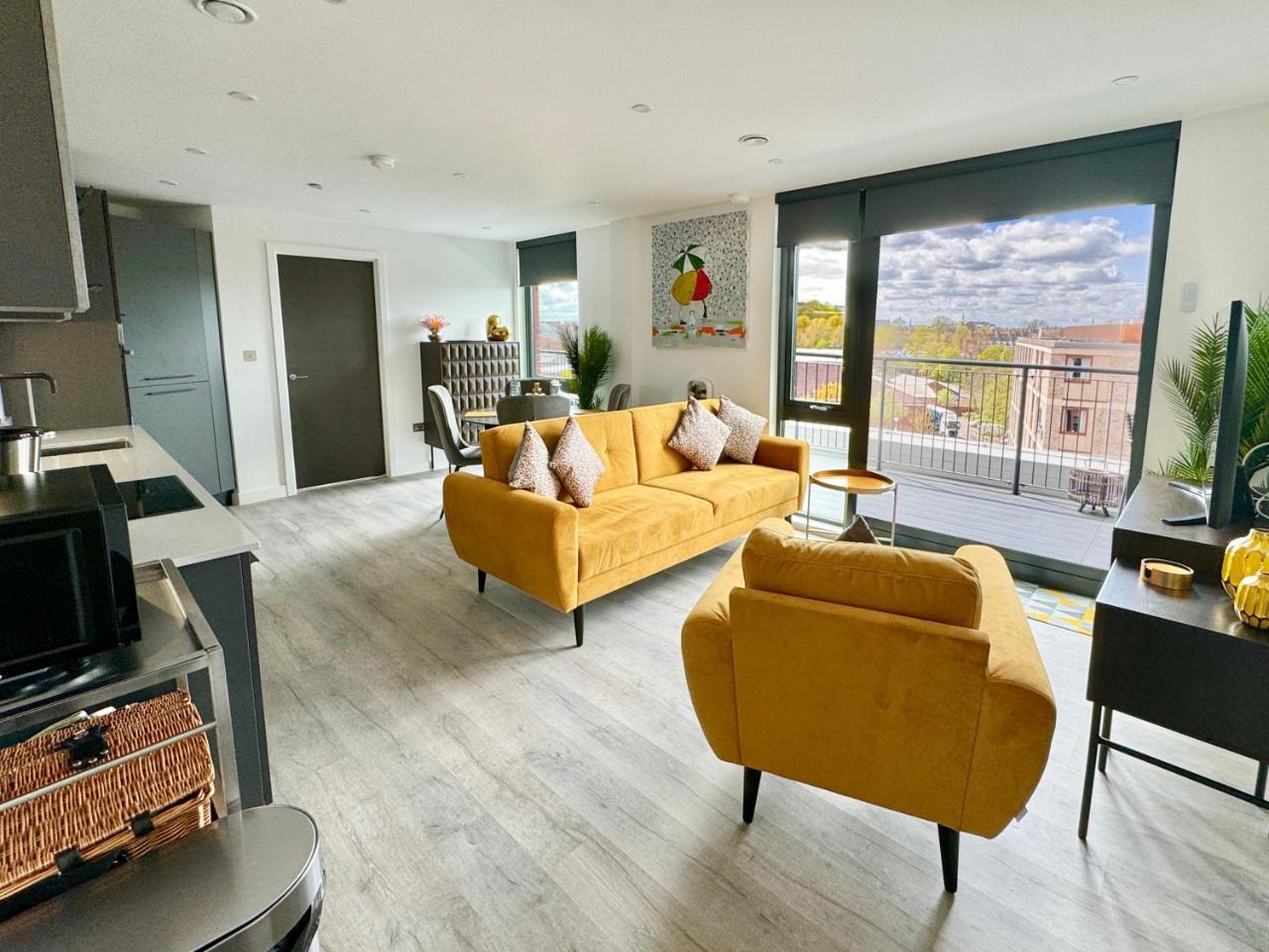 Carillon Apartment 60 York with Free Secure Parking — photo 5