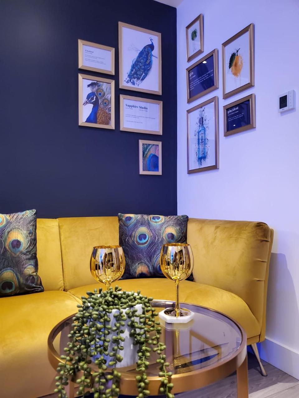 Central Boutique Studio ( With Parking ) — photo 8