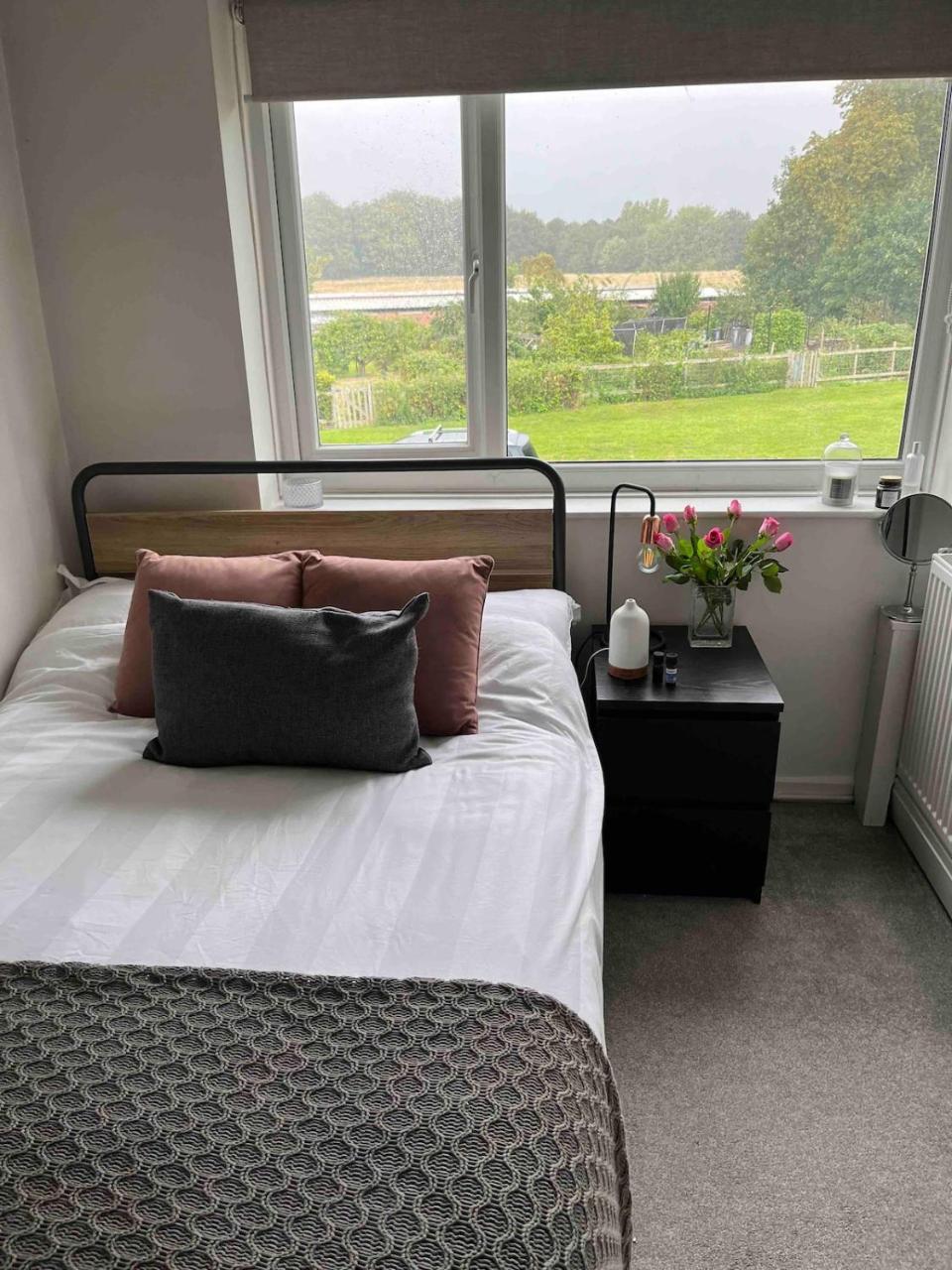 Charming 2-Bed Apartment with free parking 10 mins drive to York City — photo 7