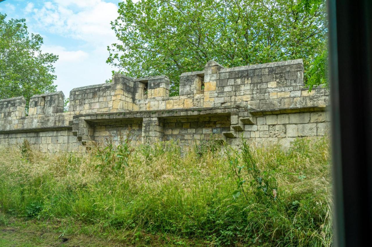 City Walls Sanctuary - 5 — photo 6