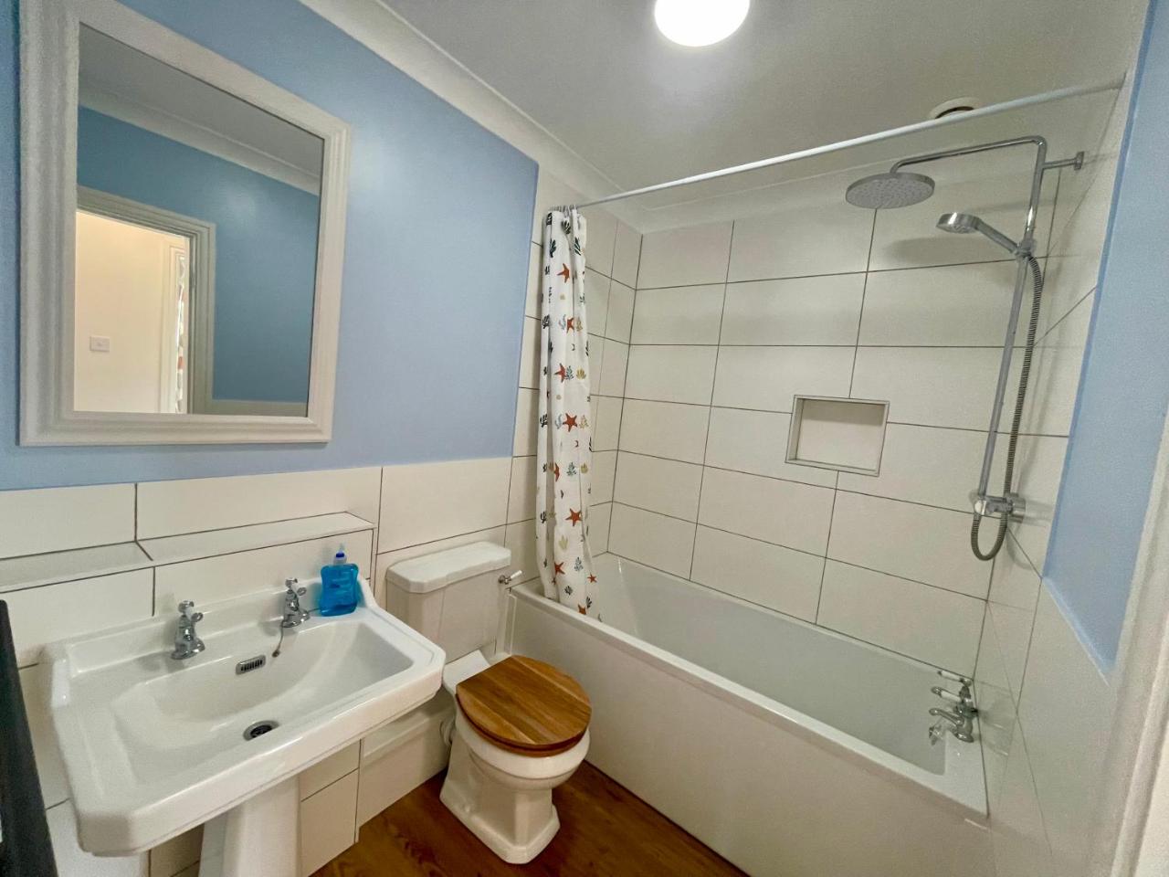 Cosy Victorian Apartment - Central York — photo 3