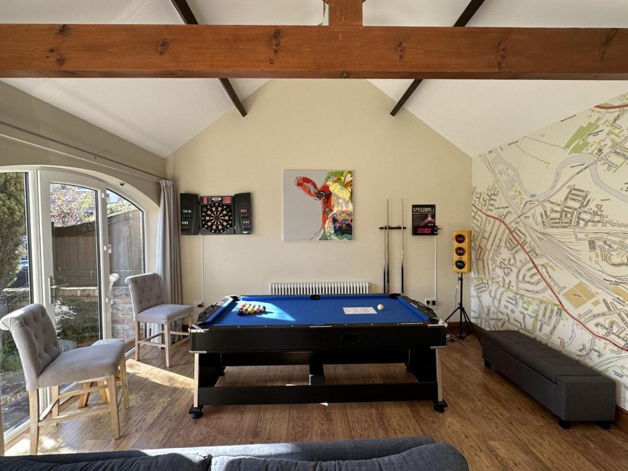 Creamery Cottage with Games room and Free Parking — photo 5