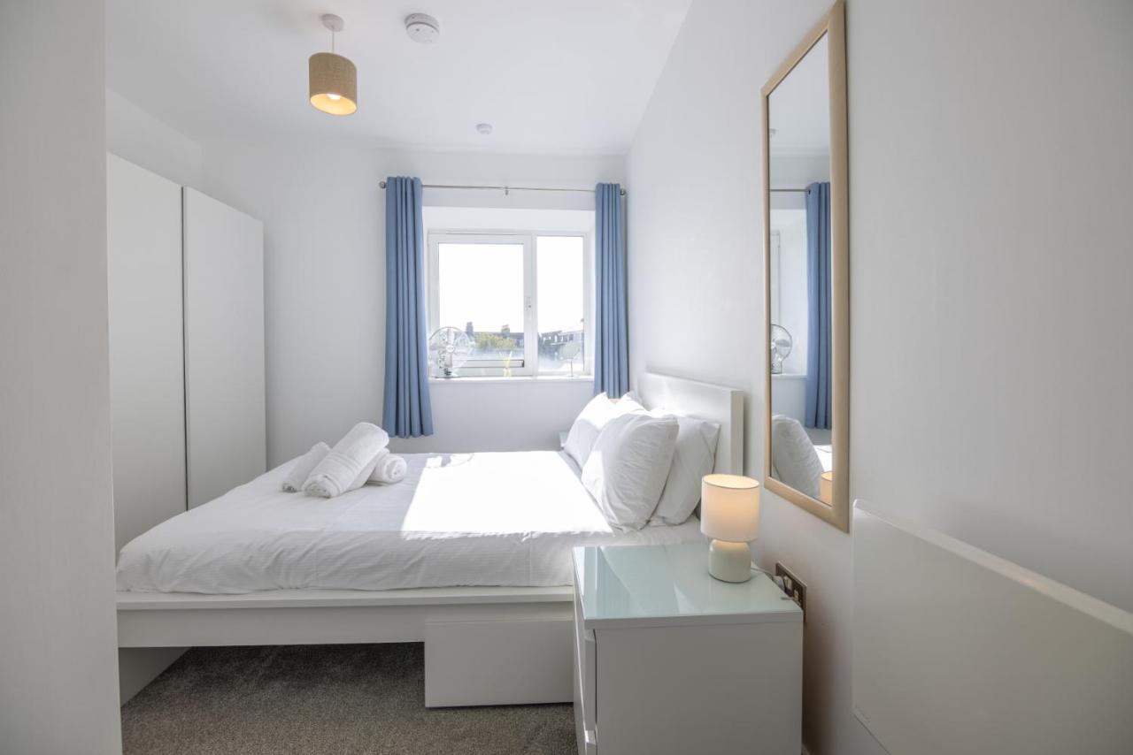 Entire 1 Bed - No. 45 - Free Parking - The Cosy Collection Ltd — photo 4