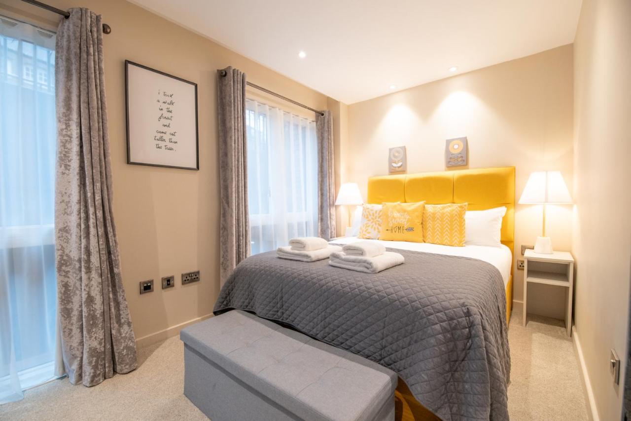 Entire 2 Bed - Free Parking - No. 15 - The Cosy Collection Ltd — photo 5
