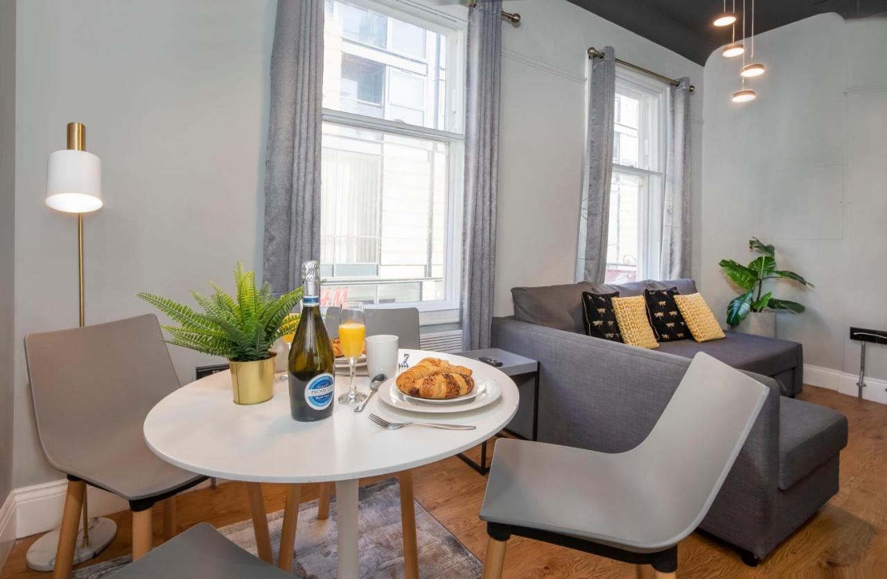 Fawkes Quarter in the centre of the city, sleeps 6 — photo 8
