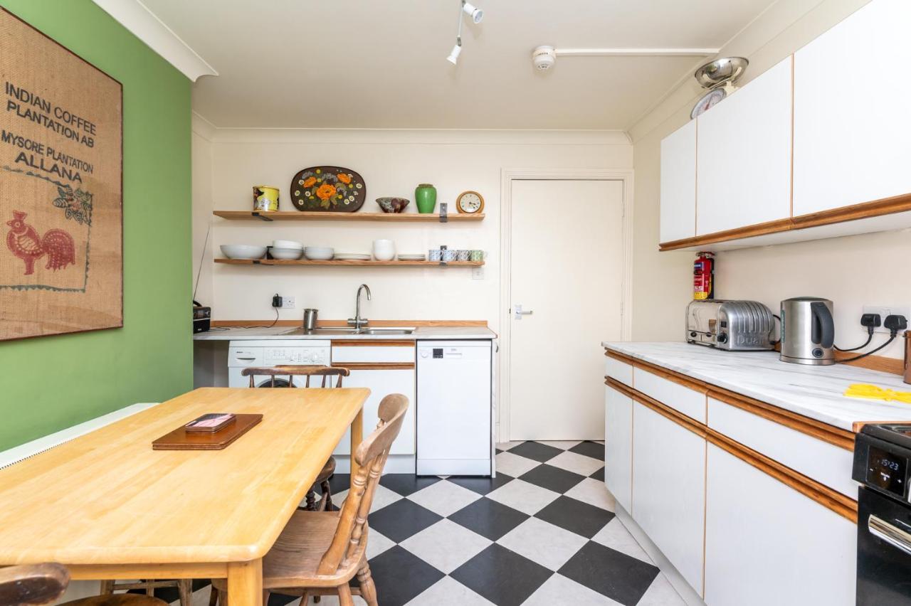 Flat 2 Peter Lane Cosy 1-Bed Flat in the Heart of York City Centre - Pass the Keys — photo 4