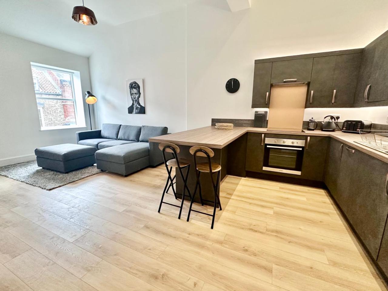 Fountain Apartment No 1 with Free parking, York, Yorkshire