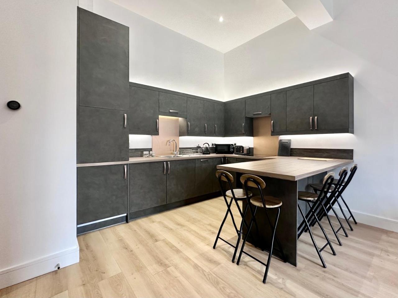 Fountain Apartment No 2 with Free Parking — photo 7