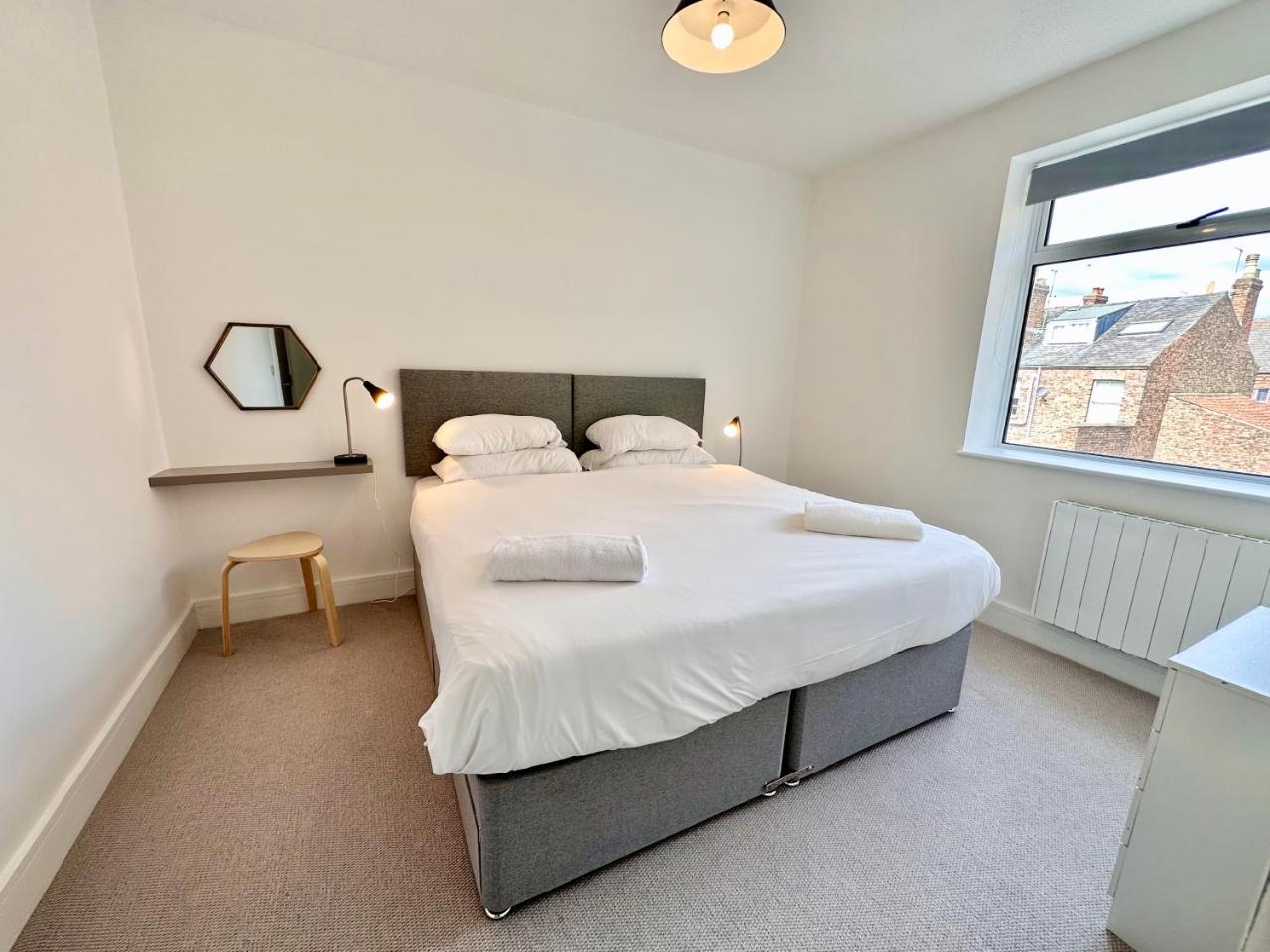 Fountain Apartment No 4 with Free Parking — photo 4